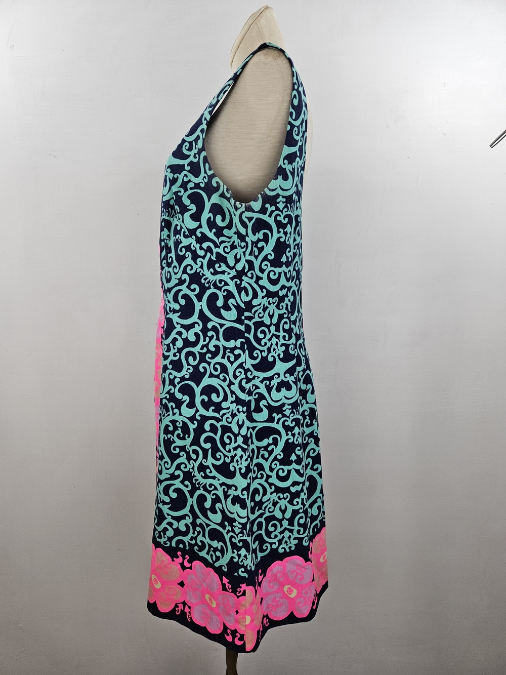 Lilly Pulitzer Navy, Teal & Hot Pink Printed Sleeveless Dress size 10 - Picture 5 of 11